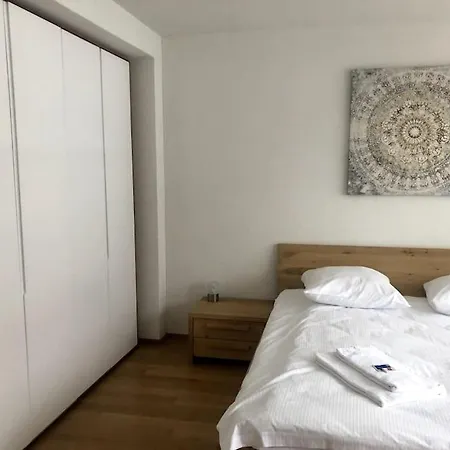 Apartamento Very Sunny 1br Flat In The Center - West4 *