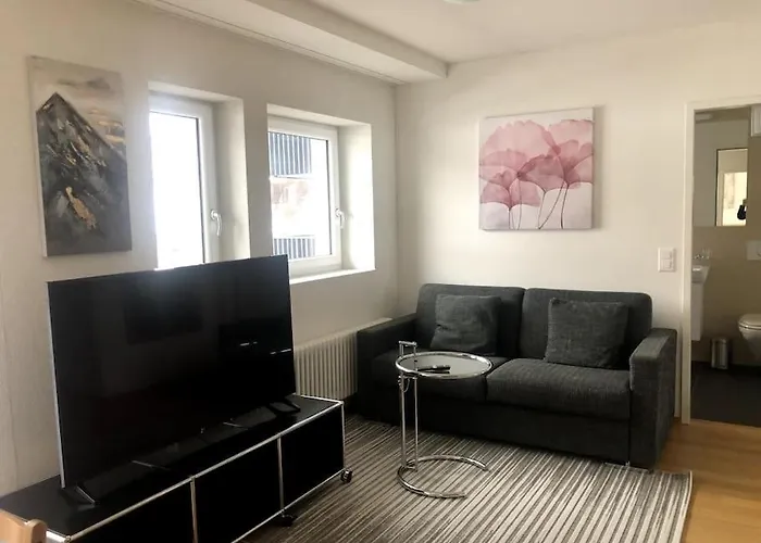 アパート Very Sunny 1br Flat In The Center - West4 *